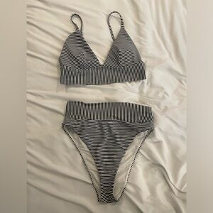 EUC Medium Aerie High Waisted Bikini